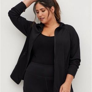 Torrid Active Jacket Size 2
